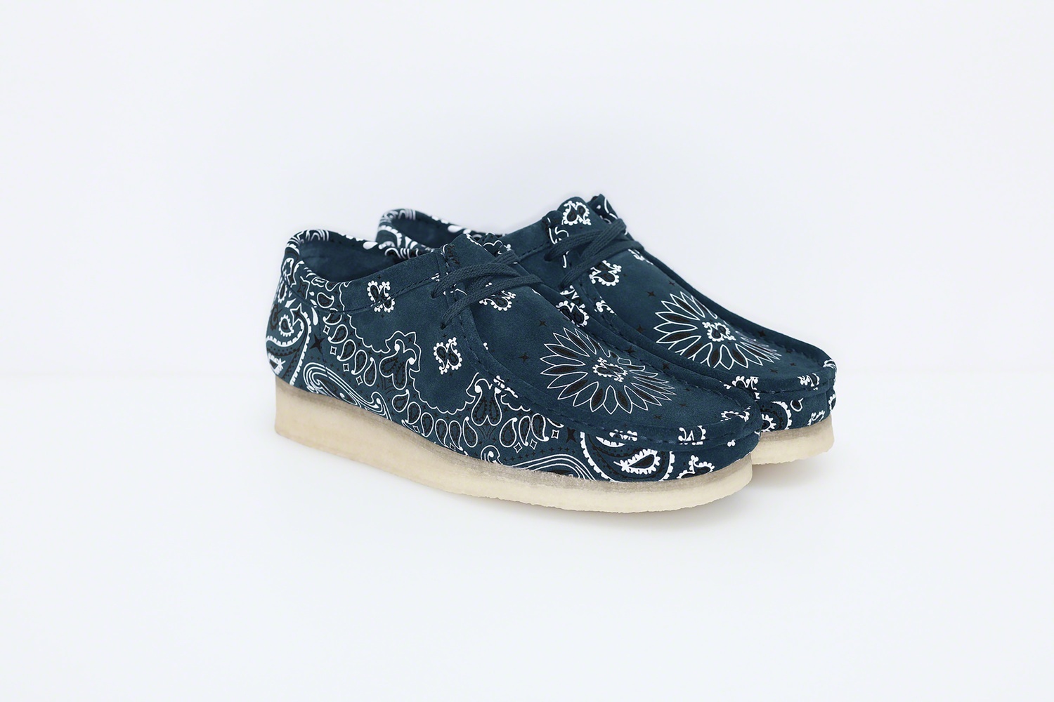 Supreme®/Clarks Originals® Bandana Wallabee® view 15